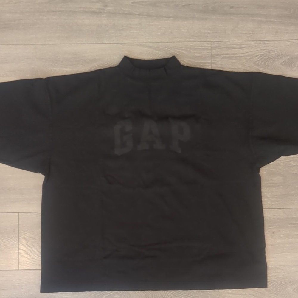 Balenciaga Yeezy Black Crewneck Sweater Oversized Fit